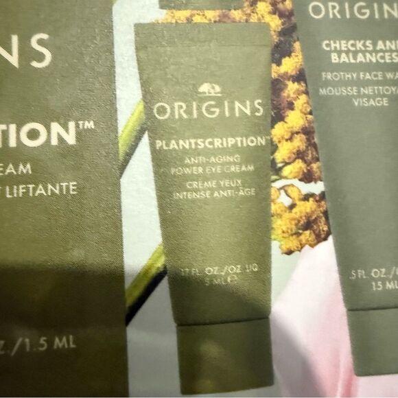 ORIGINS 7-PCâMINI SKINCARE SET â CLEAN BEAUTY FAVORITES! - Picture 6 of 17